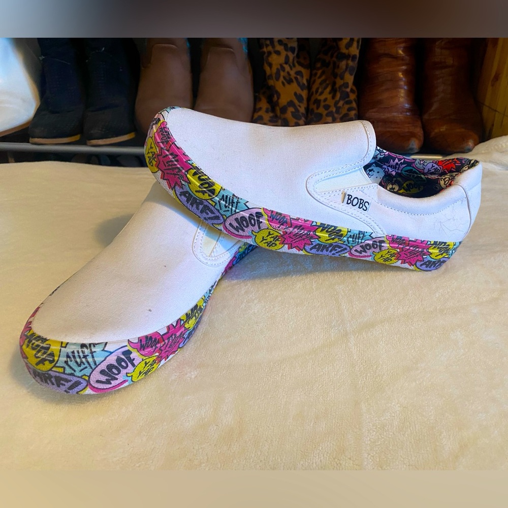 Dog Print Slip-on Sneakers